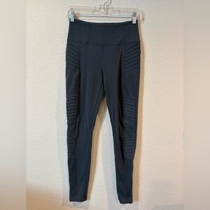 Athleta Women’s Grey Delancey Moto Tight - Small